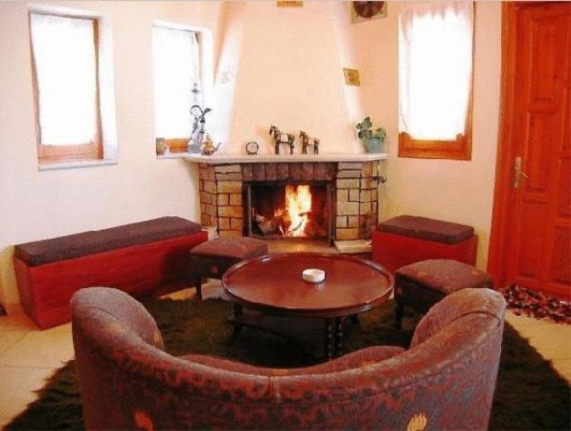 Hotel Antigoni Неохори Екстериор снимка